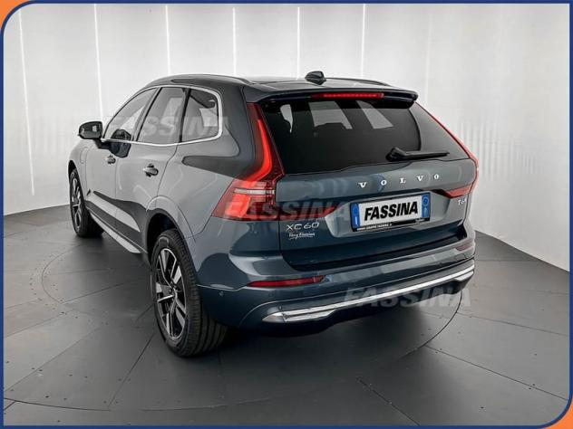 Volvo XC60 Recharge T6 Plug-in AWD auto Plus Bright - Foto 4