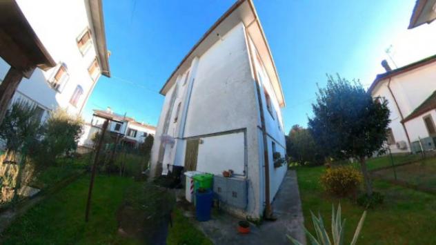 Immobile in asta di 111 m² con più di 5 locali e box auto in vendita a Occhiobello - Foto 2