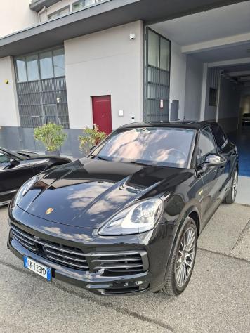 Porsche Cayenne 3.0 V6 E-Hybrid Platinum Edition