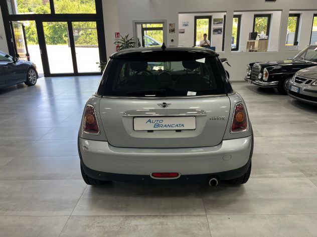 MINI Cooper R56 1.6 120cv - Foto 6