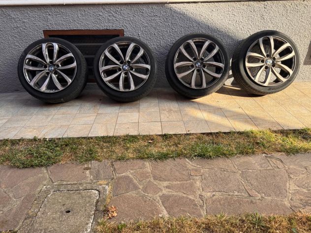 Vendo Set 4 Cerchi in Lega Originali BMW 18" — Pneumatici Goodyear 225/45 R18 95 - Foto 9