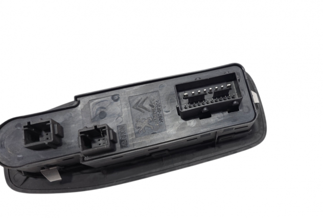 PULSANTIERA ANTERIORE SINISTRA PEUGEOT 2008 1° Serie 96749624ZD (13) - Foto 12