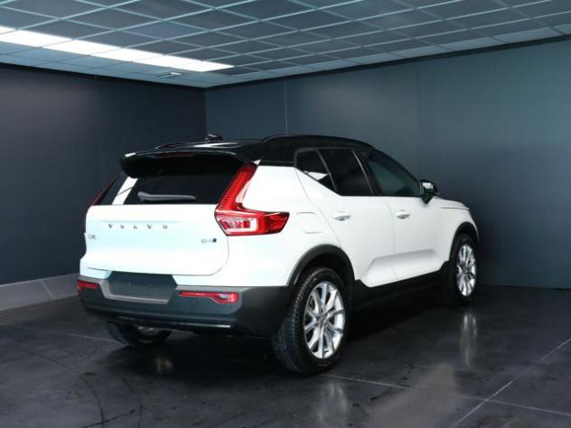VOLVO XC40 B4 197AWD Geartronic R-design rif. 24059054 - Foto 3