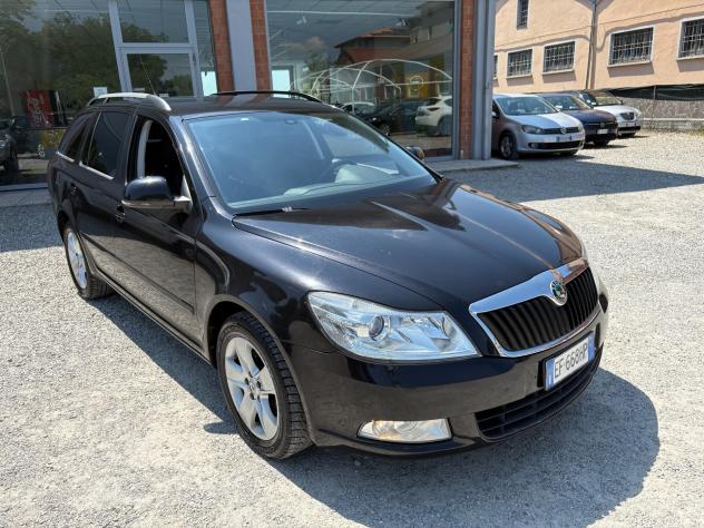 Skoda Octavia 1.6 TDI - 105CV - 4x4 - Foto 3