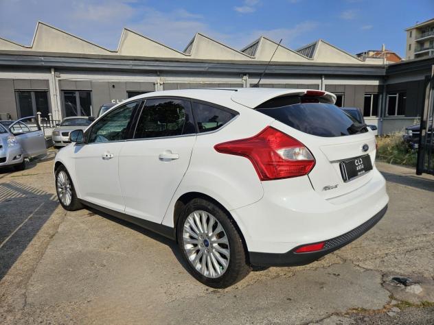 Ford Focus 5p 1.6 tdci Titanium 115cv - Foto 6