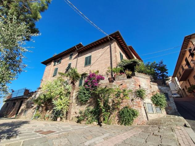 Villa in vendita a Marti - Montopoli in Val d'Arno 388 mq Rif: 1420814
