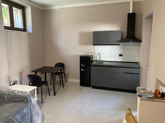 cs - nuovo molocale indipendente - arredato con posto coperto per moto - lavanderia - Foto 6
