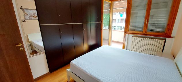 AFFITTASI BILOCALE ZONA MONTEBELLO EUROSIA DA SETTEMBRE