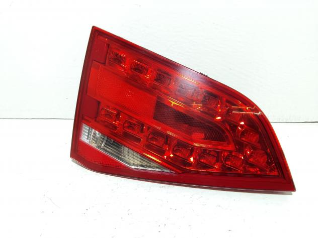 STOP POSTERIORE SINISTRO INTEGRATO NEL PORTELLO AUDI A4 Avant (B8) THK223 (1115)