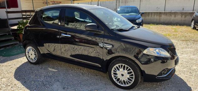 LANCIA Ypsilon 1.2 69 CV 5p. GPL Ecochic Gold - Foto 8