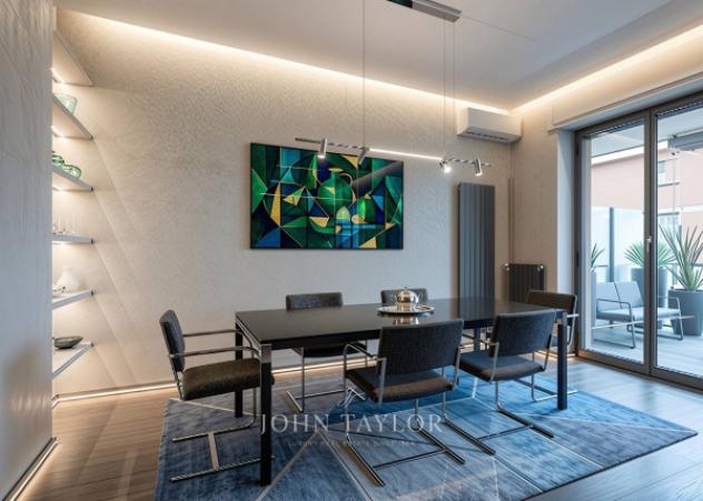 Appartamento di 155 m² con 5 locali e box auto doppio in vendita a Milano - Foto 2