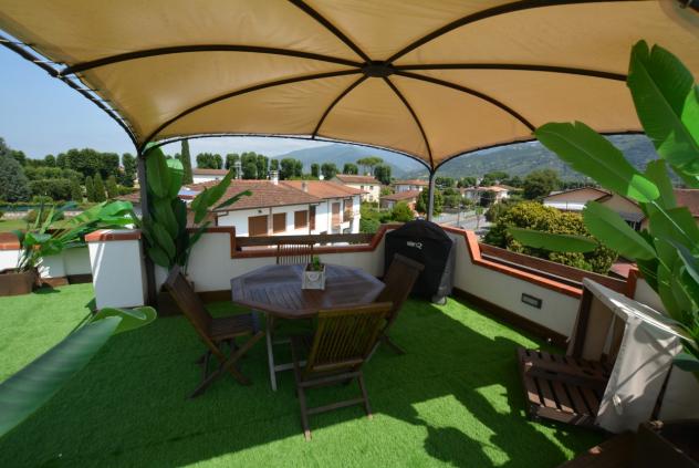 ATTICO di 3 vani e di 60 mq (PIETRASANTA) rif. P315 - Foto 4