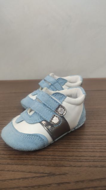 Scarpa misura 18 Pastello azzurro bianco e grigio - Foto 5