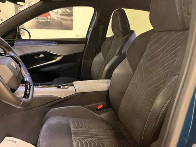 PEUGEOT 3008 Hybrid GT Exclusive LINE 145 e-DCS6 GT rif. 24175705 - Foto 9