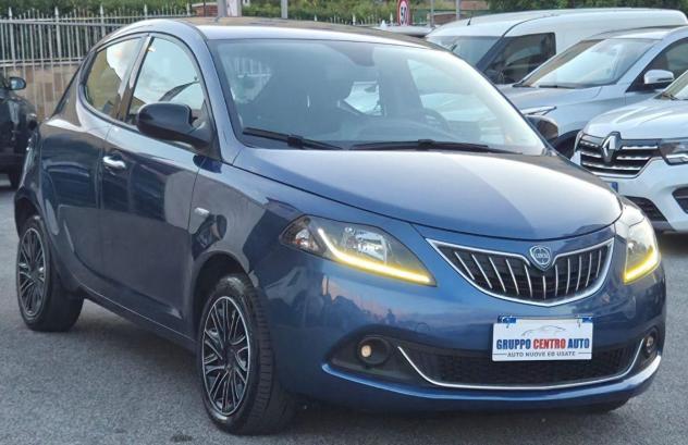LANCIA Ypsilon 1.0 5p. Hybrid - 2022 - Foto 3