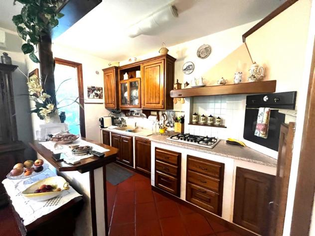 VILLINO di 6 vani e di 230 mq (CARMIGNANO) rif. L1388_2 - Foto 13