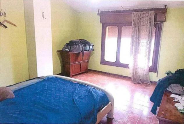 Immobile in asta di 177 m² con più di 5 locali in vendita a Megliadino San Vitale - Foto 2