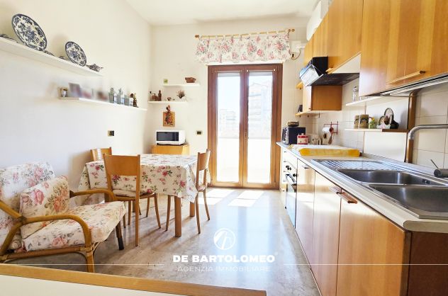 APPARTAMENTO VIA CADUTI DI NASSIRIYA (ZONA GIARDINI VIRGILIO) - Foto 5