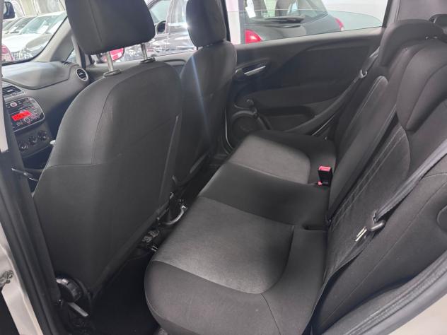 Fiat Punto 1.4 S&S 8V 5 porte Lounge cambio Automatico - Foto 8