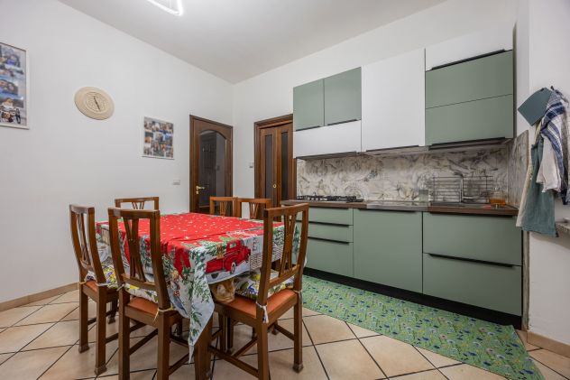 Casa semi indipendente in centro a chivasso - Foto 4