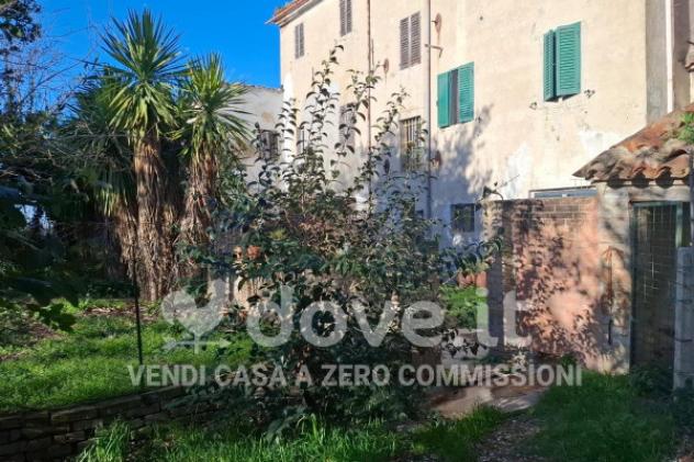 Palazzo / Stabile di 800 m² con più di 5 locali in vendita a Pesaro - Foto 5