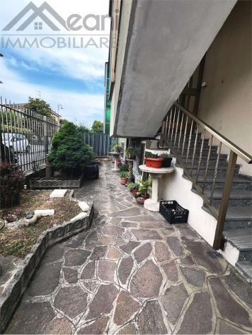 311 - APPARTAMENTO DI 3 LOCALI CON CAMINO IN VILLA BIFAMILIARE - Foto 4