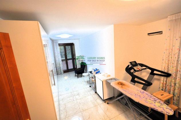 Prestigiosa Villa con giardino " Cimilla " - Foto 12