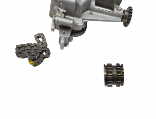 POMPA OLIO DACIA Duster Serie 150122762R H4DD4 Benzina 1000 (1724) - Foto 4