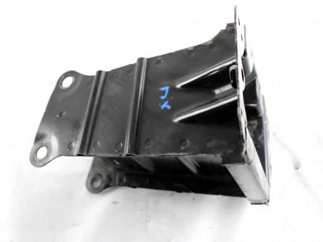 130500220 STAFFA SUPPORTO TRAVERSA PARAURTI ANTERIORE LATO DESTRO MERCEDES CLASSE A180 W169 2.0 D 80KW AUT 5P (2009) RICAMBIO USATO - Foto 8