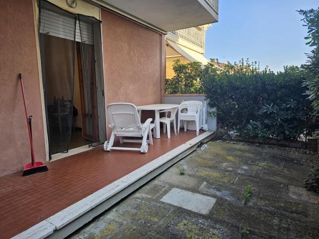APPARTAMENTO di 3 vani e di 60 mq (FOLLONICA - Pratoranieri) rif. L138V - Foto 2