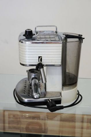 Macchina del caffè DeLonghi da riparare o per ricambi! - Foto 2
