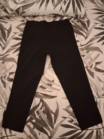 2 paia Pantaloni Donna Basic neri, elasticizzati, uno lungo e uno Pinocchietto - Foto 7
