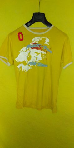 4 magliette a girocollo. Vendo anche singolarmente, 3 euro cadauna. - Foto 3