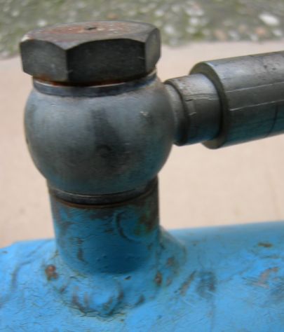 Cilindro pistone idraulico a doppio effetto con distributore - Foto 3
