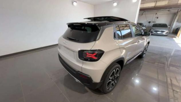 Jeep Avenger 1.2 t. e-hybr.mhev Summit fwd 100cv edct6 - Foto 4