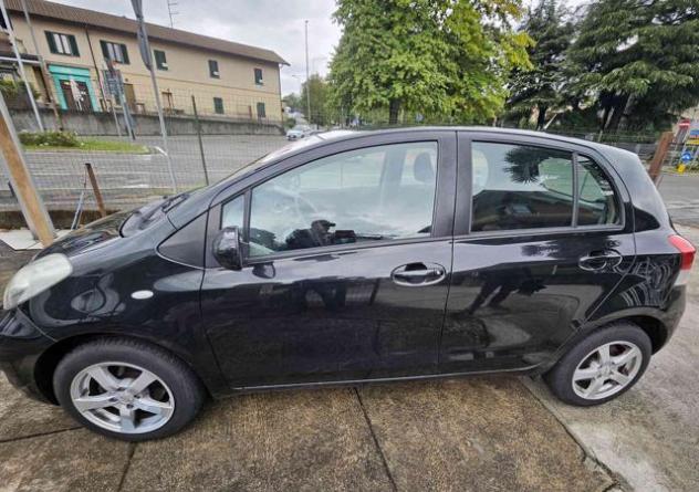 TOYOTA Yaris 1.3 5 porte M-MT Sol rif. 23354358 - Foto 3