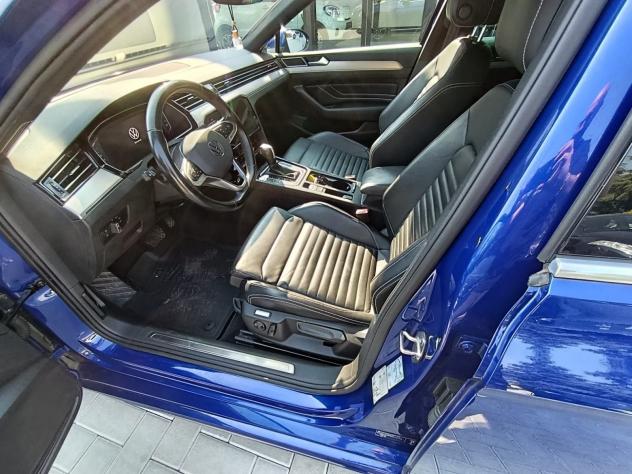 Volkswagen Passat 2.0 TDI SCR EVO 110kW Executive DSG - Foto 5
