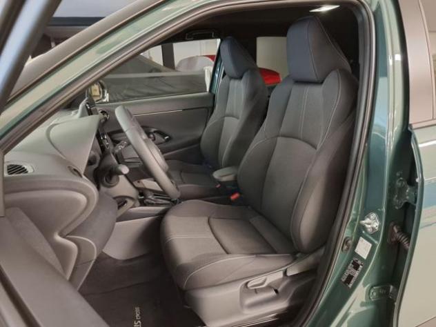 TOYOTA Yaris Cross 1.5 HYBRID 130cv STANDARD-ICON-PREMIUM-GR SPORT rif. 20246335 - Foto 4