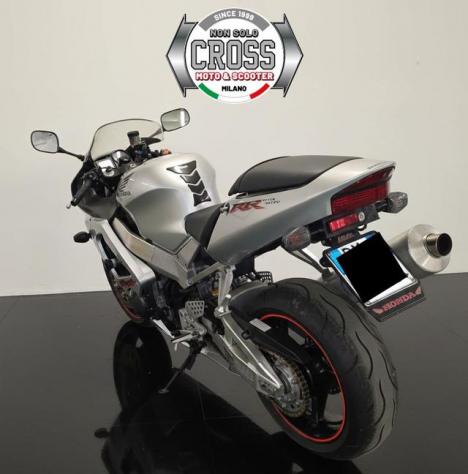 HONDA CBR 900 RR Fireblade - ANNO 2002 rif. 23972761 - Foto 8