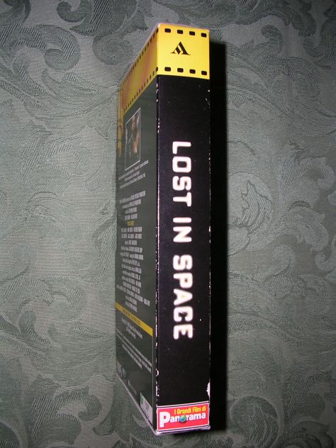 LOST IN SPACE - Foto 2