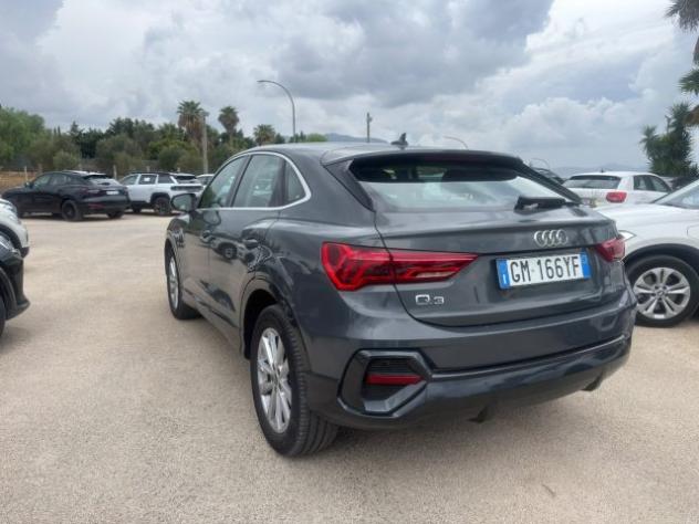 AUDI Q3 SPB 35 TDI quattro S tronic Business Plus rif. 24117702 - Foto 3