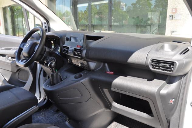 Toyota Proace City 1.5D 75 CV S&S PC 4p. Active *PREZZO NETTO IVA* - Foto 10