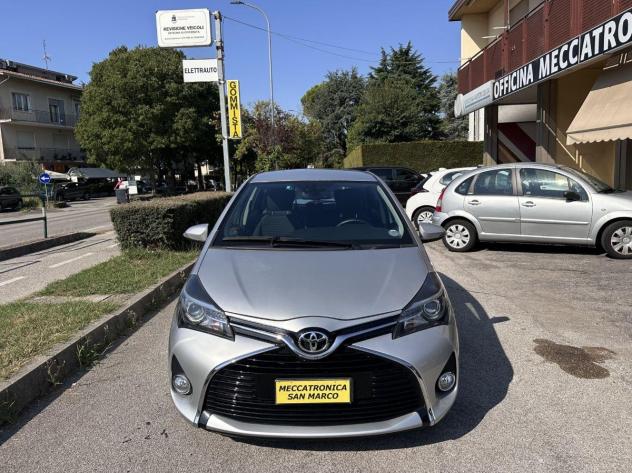 TOYOTA - Yaris - 1.4 D-4D 5p. Lounge - Foto 2
