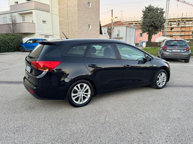 Kia Ceed 1.4 GPL SW Cool - Foto 6