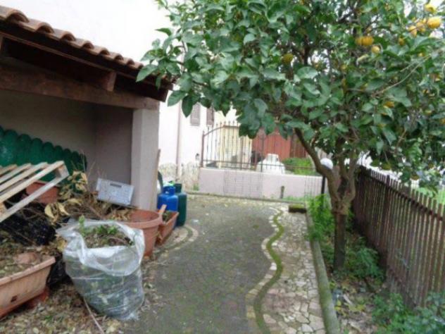 Immobile in asta di 131 m² con più di 5 locali e box auto in vendita a Giugliano in Campania - Foto 3