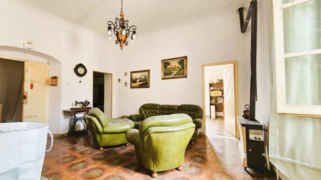 Appartamento in vendita a Massa 101 mq Rif: 1378476