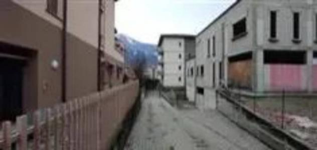 Immobile in asta di 35 m², box auto in vendita a Sondrio - Foto 2