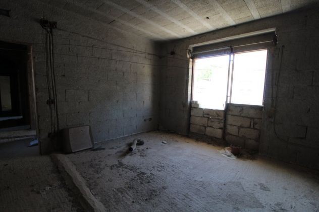 VENDITA APPARTAMENTO CON GARAGE VIA VITO SANTORO VILLA CASTELLI - Foto 4