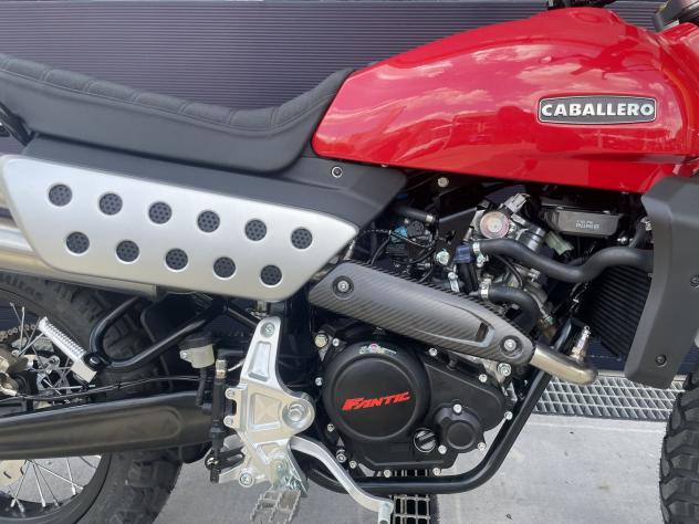 Fantic Motor Caballero 125 Scrambler - Foto 7