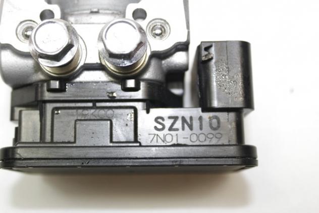 MODULATORE DI PRESSIONE POMPA ABS SUZUKI BURGMAN AN 400 2017 - 2019 5561019K00000 ABS CONTROL UNIT - Foto 5